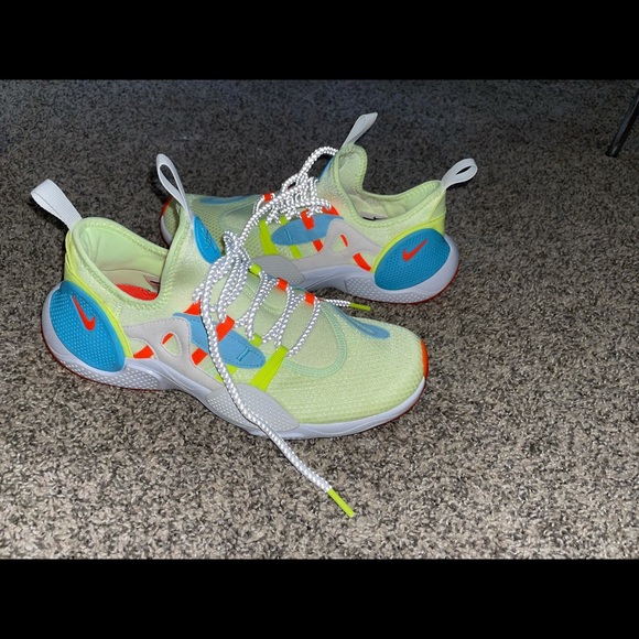 Nike huarache running shoes. - Picture 6 of 6